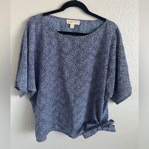 Michael Kors Women's Blue Patterned Top Large